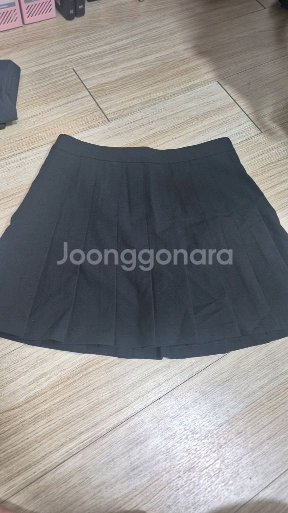 스파오 미니 플리츠 스커트 블랙 라지--0