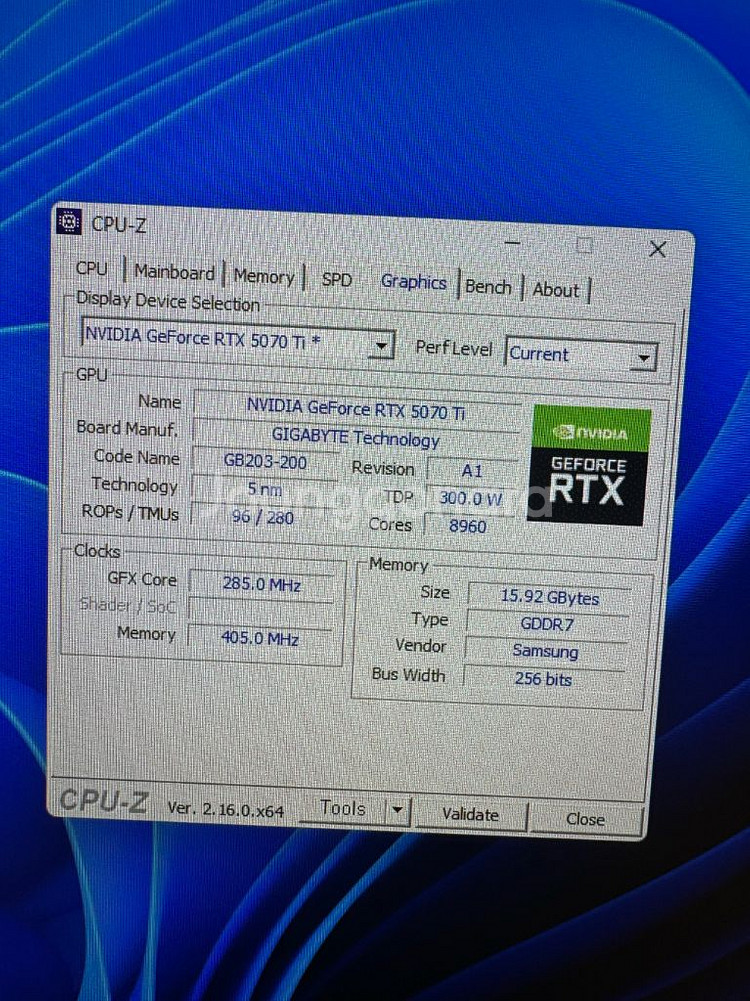 [게이밍 PC] 9800X3D + RTX 5070 Ti--4
