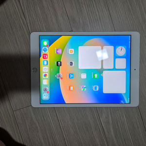 아이패드 7세대 팝니다