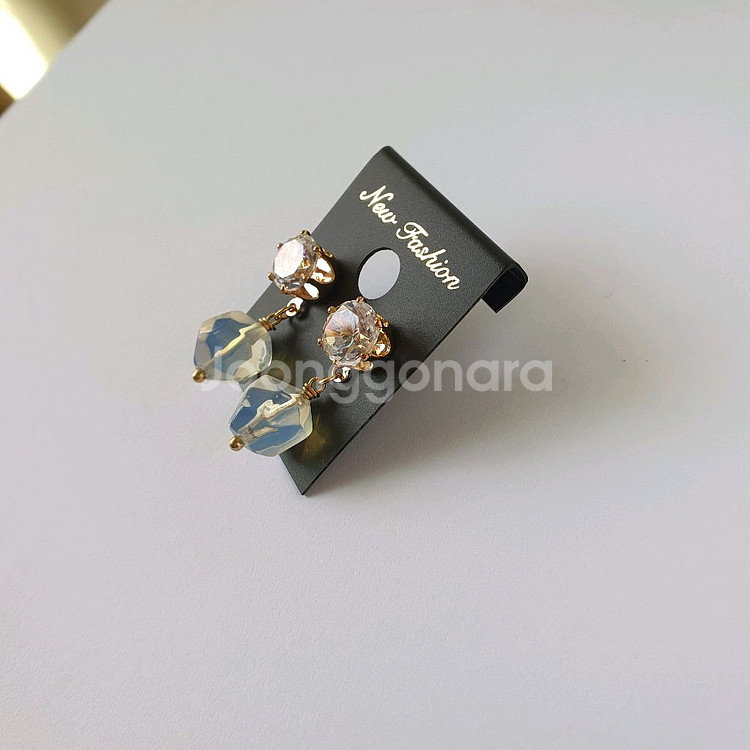 얼음 귀걸이 / 패션 이어링--1