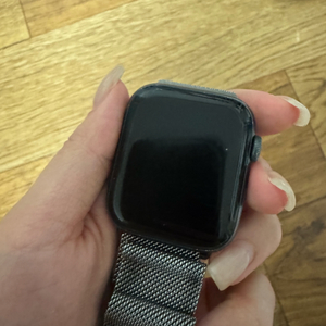 애플워치 5 44mm 배터리 용량 77