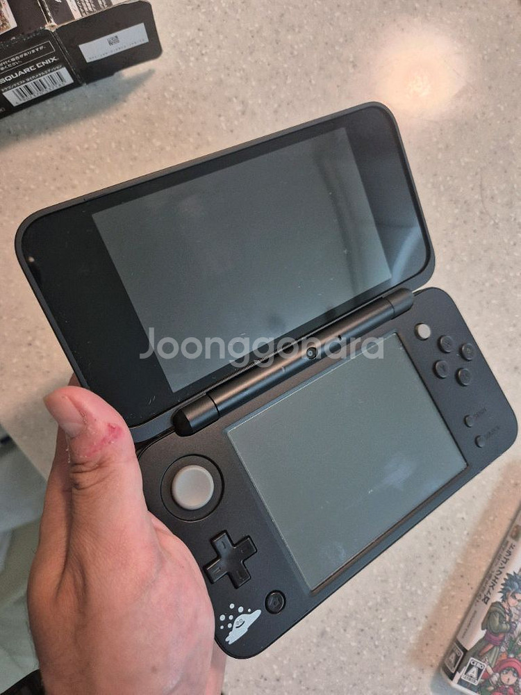 닌텐도 2dsLL 하구레메탈 판매합니다--3