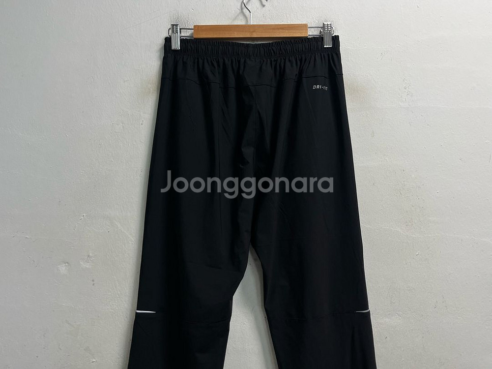 32-33 나이키 드라이핏 기능성 스판 밴딩 바지--3