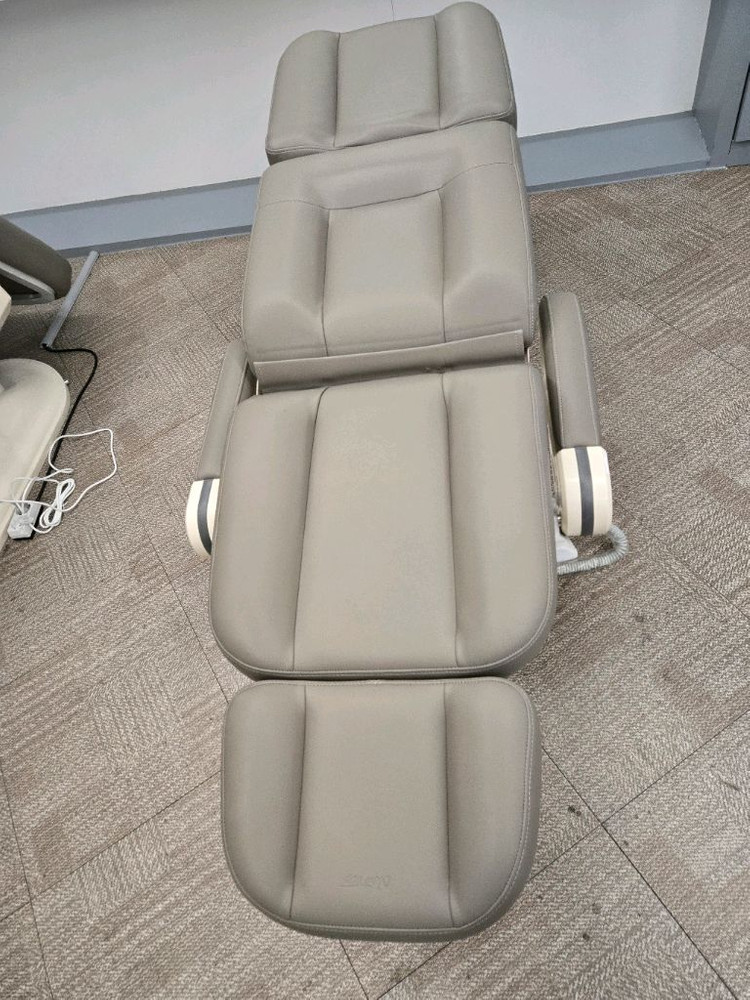 라이콘의자,미용전동배드의자 이미지