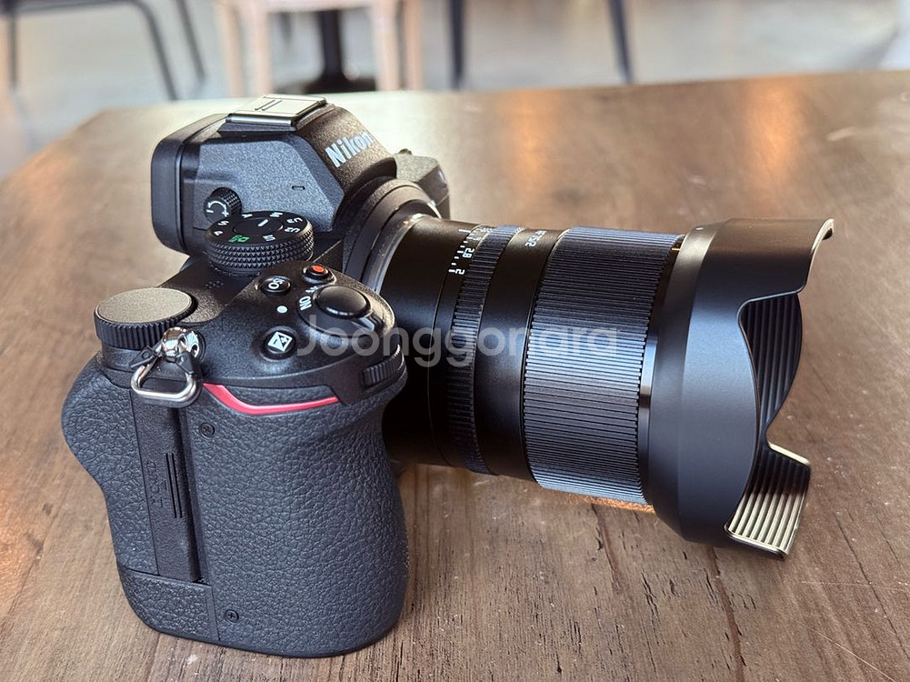 티티아티산 75mm F2 니콘 z마운트 렌즈를 판매--2