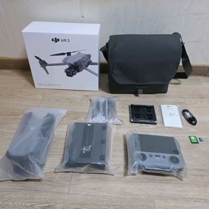 DJI 에어3 플라이 모어 콤보 (DJI RC2 조종기