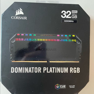 커세어 도미네이터 ddr4 32기가 램 (8x4 풀뱅크