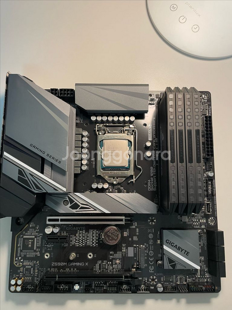 커세어 도미네이터 ddr4 32기가 램 (8x4 풀뱅크--3