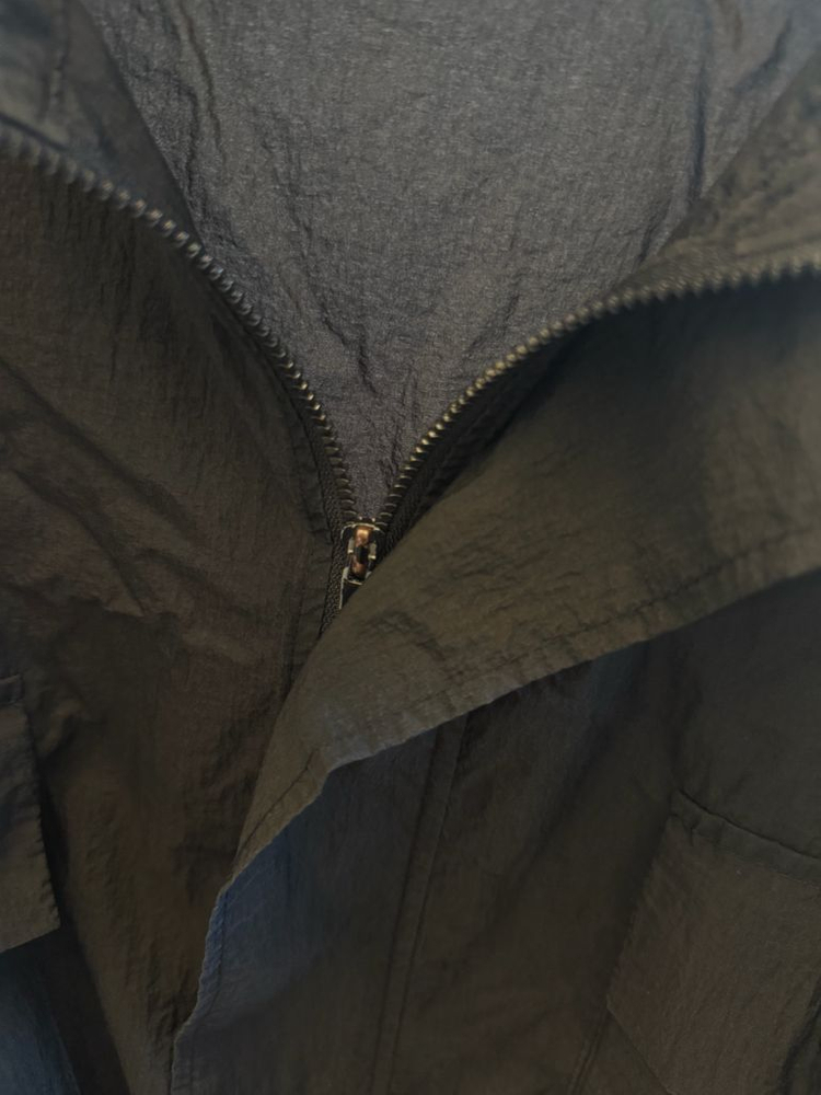 엔뉴엘 여성 블랙 바람막이 점퍼 이미지