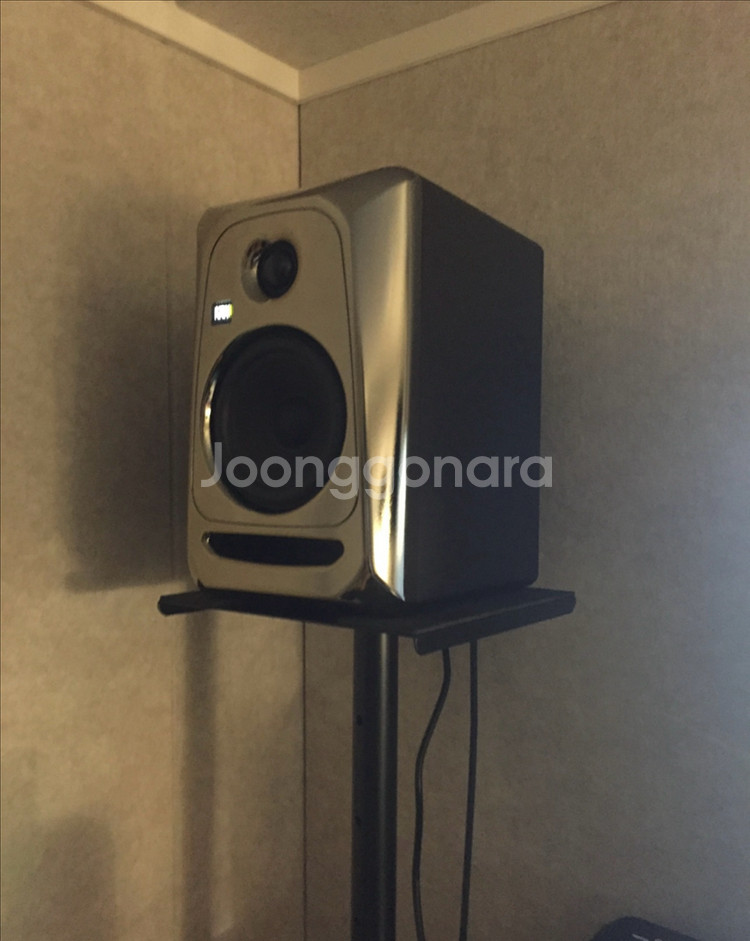 KRK Rokit 5 G3 (골드 에디션) + 스탠드--1