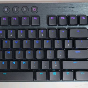 로지텍 G915 무선 게이밍 키보드 팝니다