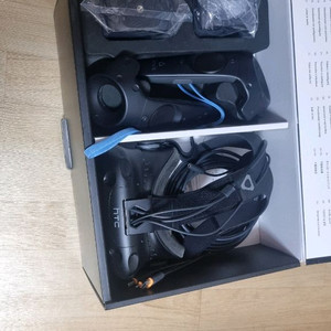 HTC vive 1세대