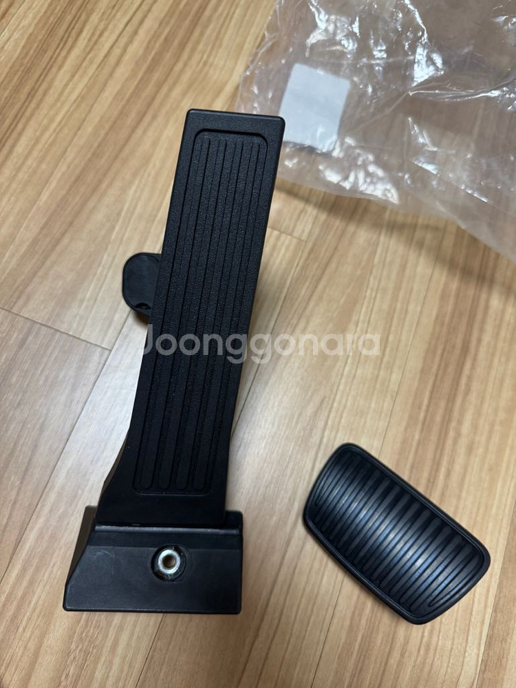 자동차 악셀 브레이크 페달 팝니다--2