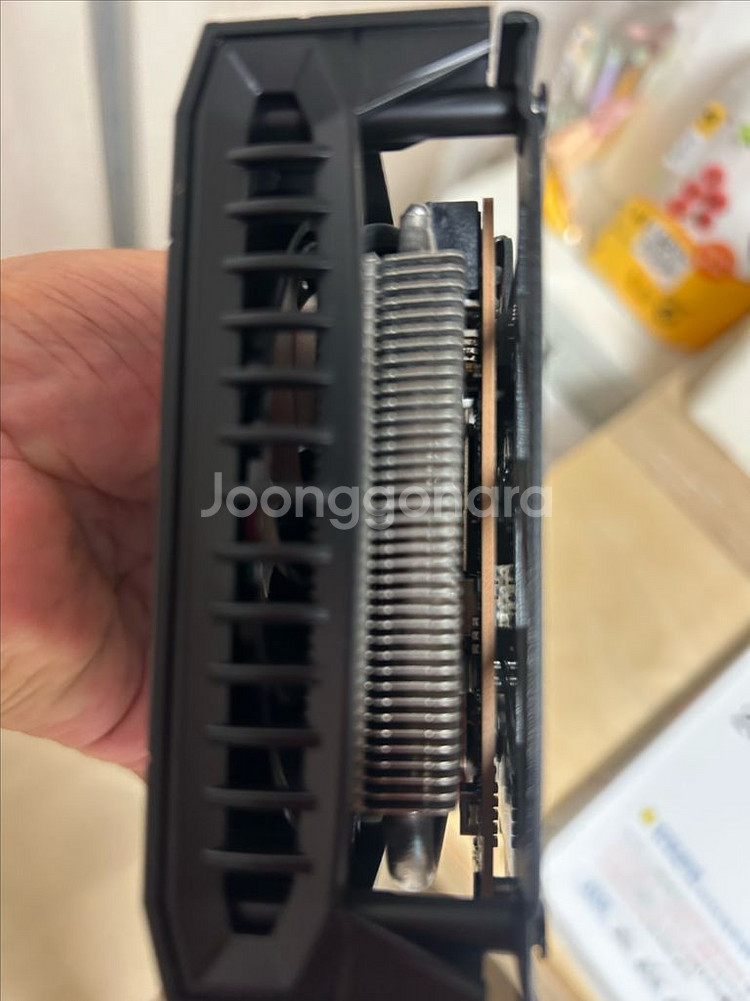 사파이어 라데온 RX 6600 PULSE D6 8GB--1