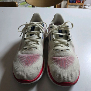 나이키 런닝화 보메로17 280mm