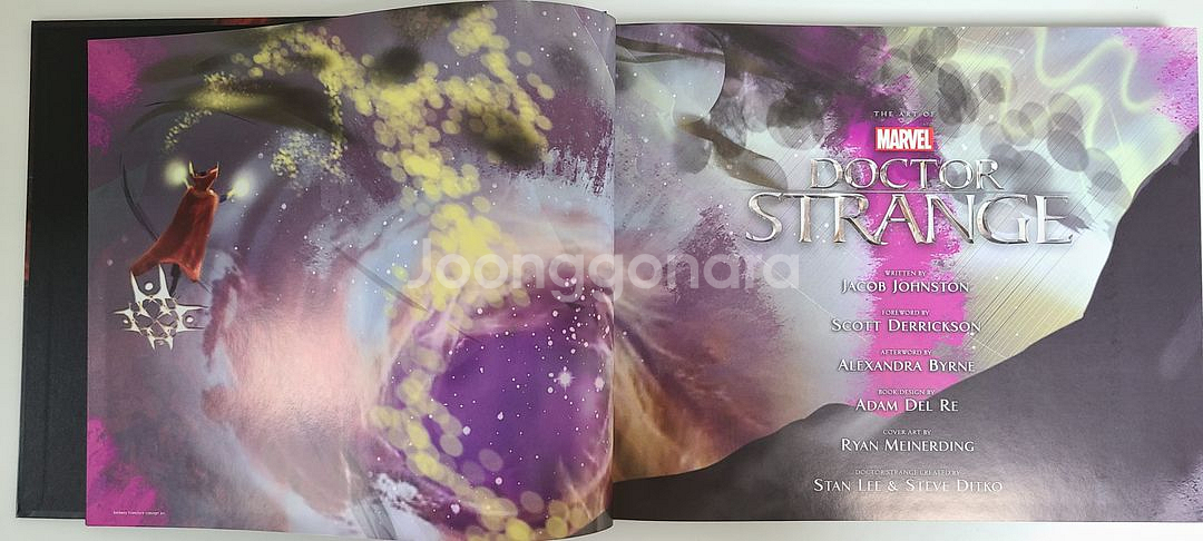 마블 닥터스트레인지 아트북(원서)--2