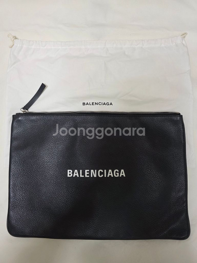 발렌시아가 에브리데이 클러치 가방 정품--0