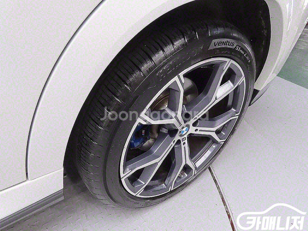 [BMW]X6 (G06) xDrive 40i M 스포츠--4