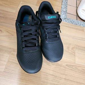 지로 래치 사이클 슈즈 자전거 신발 270 새것