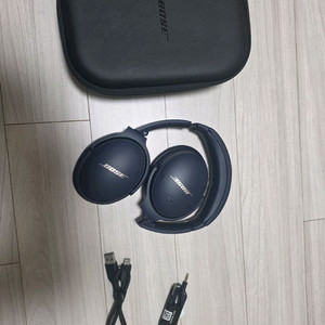 보스 QC 헤드폰