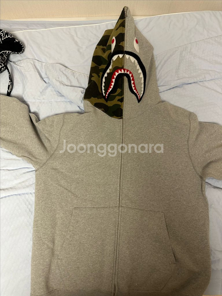 베이프 반카모 후드집업 팔아요--0