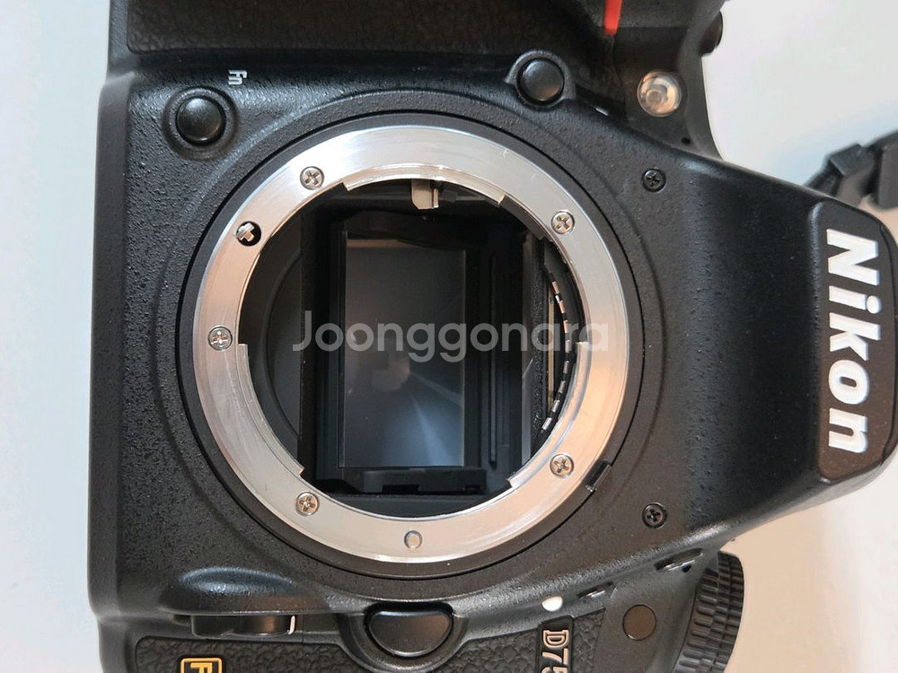 니콘 D750 + 니콘 14-24 초광각렌즈 정품 풀박--3