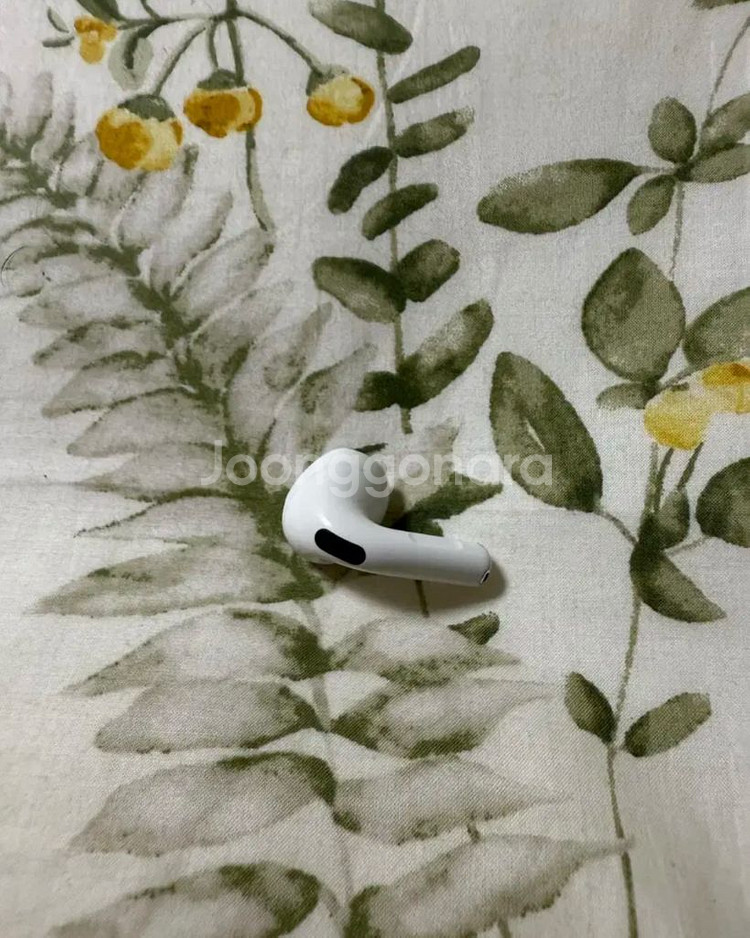 에어팟 4세대 오른쪽 노캔o--1