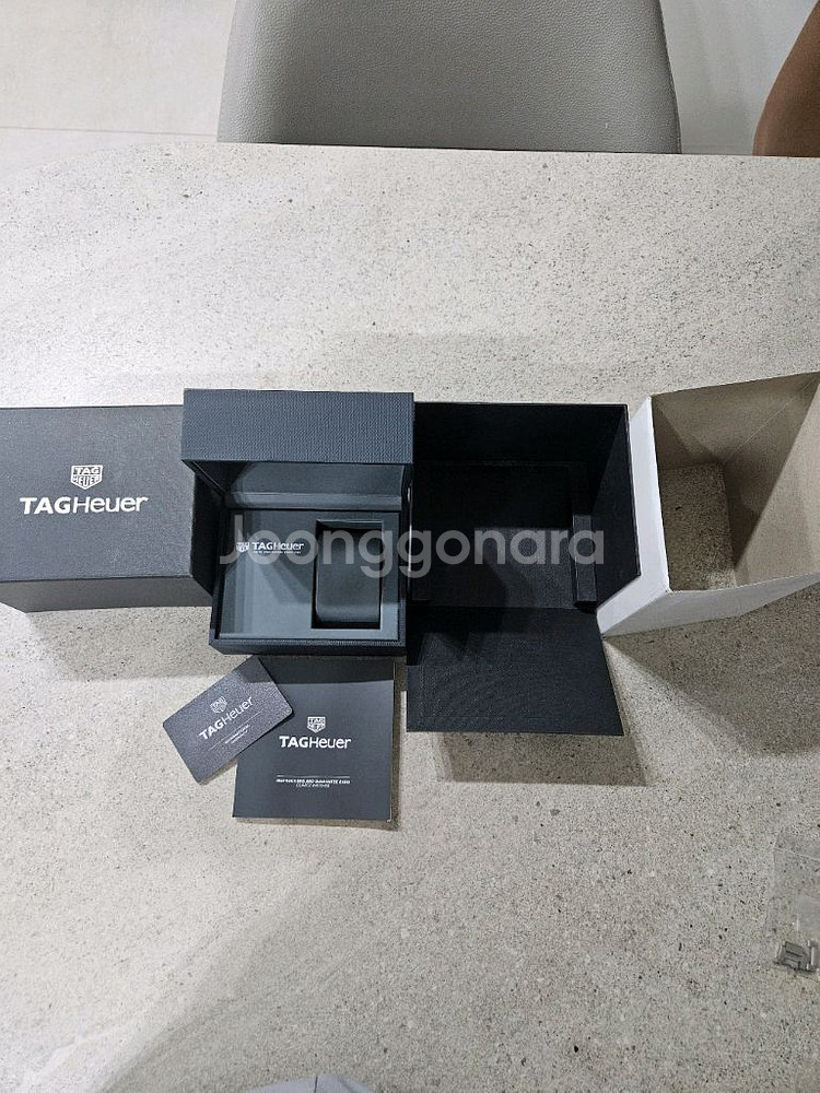 태그호이어 태그호이어시계 태그호이어포뮬러1 애스턴마틴--9