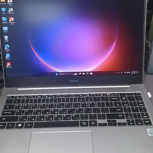 갤럭시북 플러스 i5-8g-256g+512g 배터리85