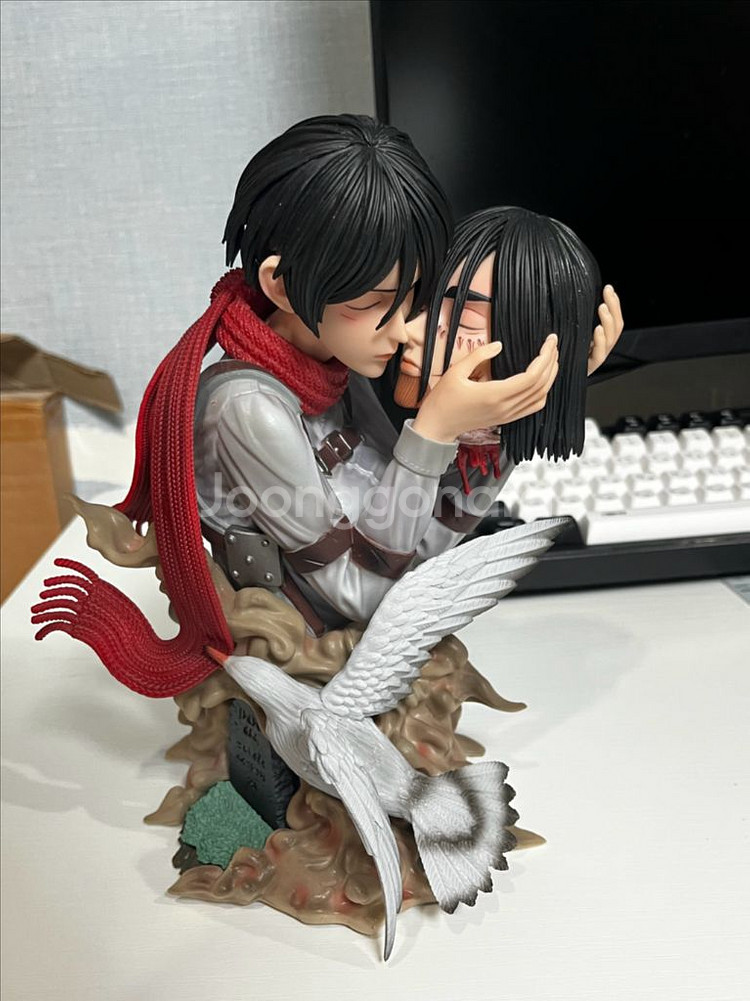 진격의 거인 천지전 에렌 미카사 피규어 약 22cm--0