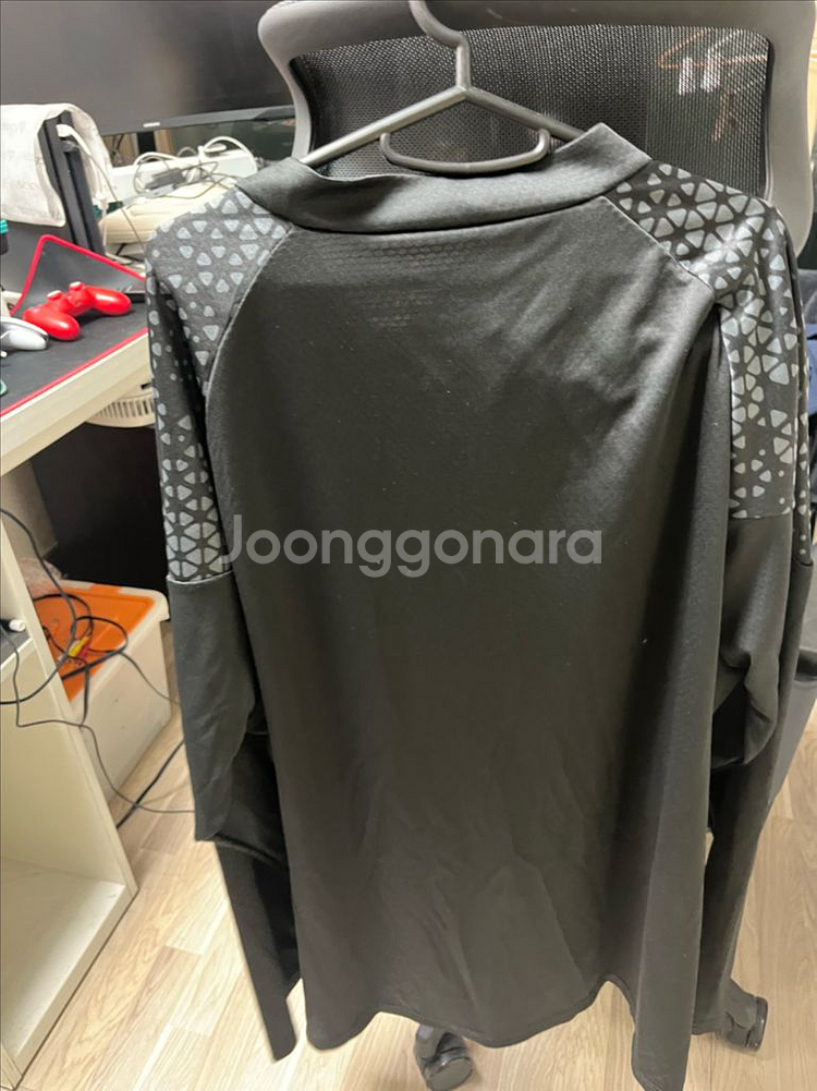 푸마 도르트문트 트레이닝 1/4 집 탑(77181601--1