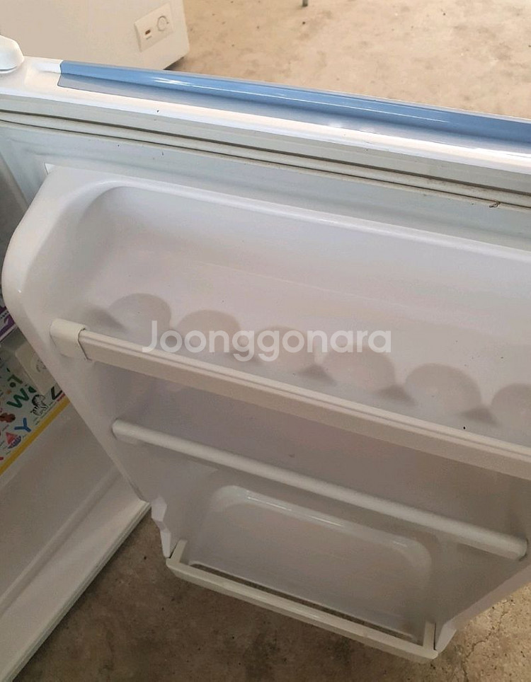 미니 냉장고 냉동고 각각 12만원 떨이 상태 좋아요--1