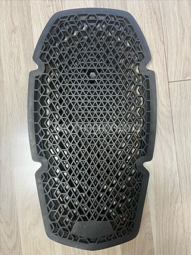 다이네즈 척추보호대 PRO-ARMOR G1 2.0--1