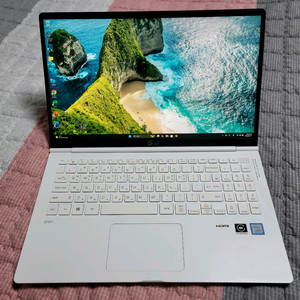 최상급)LG그램 노트북 15Z980 i5 8세대,16G