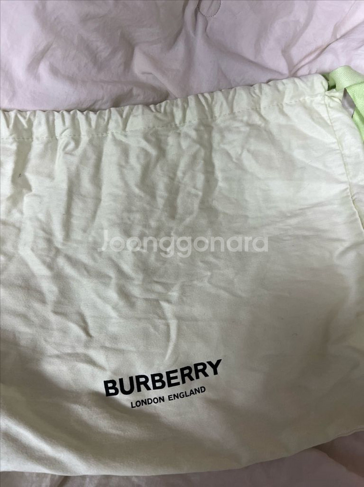 버버리 힙색--8