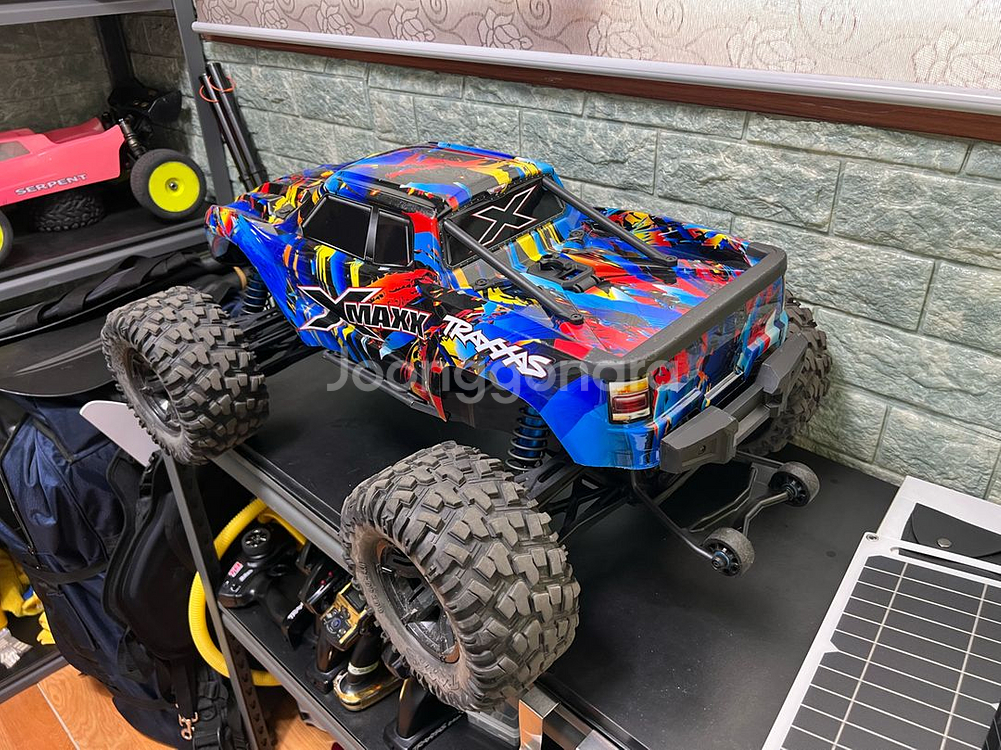 RC카 트랙사스 엑스맥스 8셀 순정--1