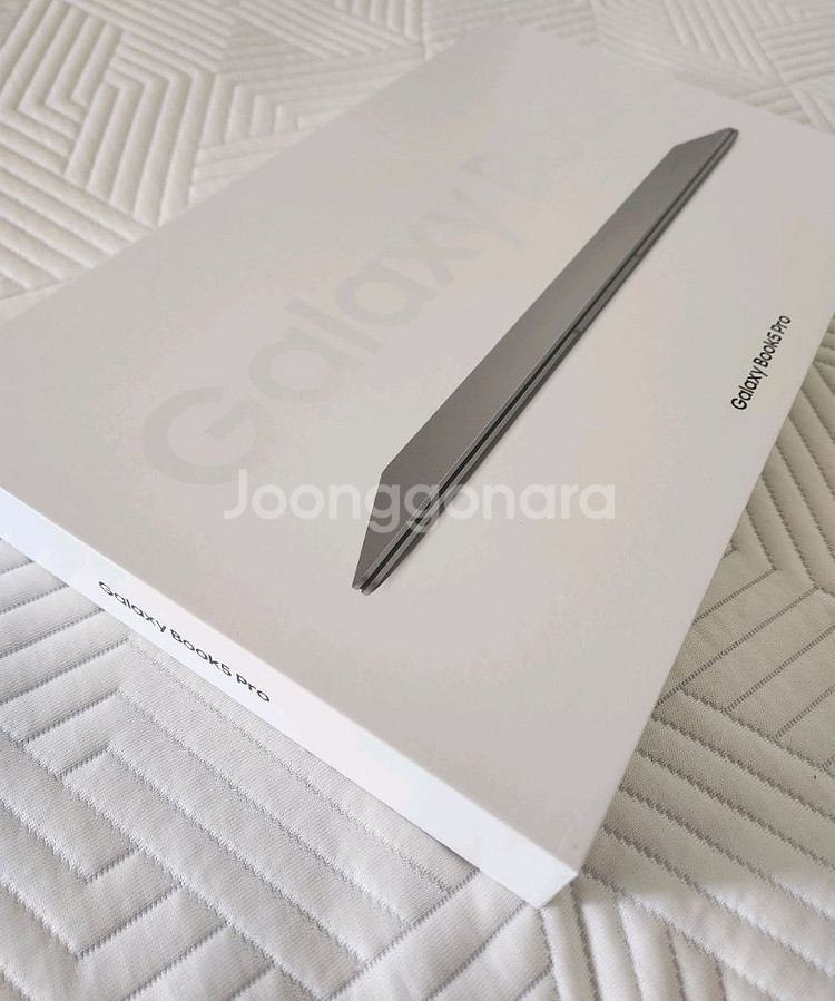 삼성 갤럭시북5 Pro NT960XHA-K51AG--1