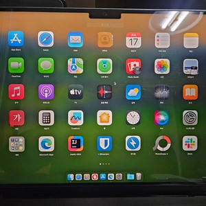 M1 14 맥북 프로 (10코어, 16GB, 1TB)