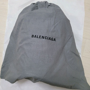 발렌시아가xs토트백백화점구매