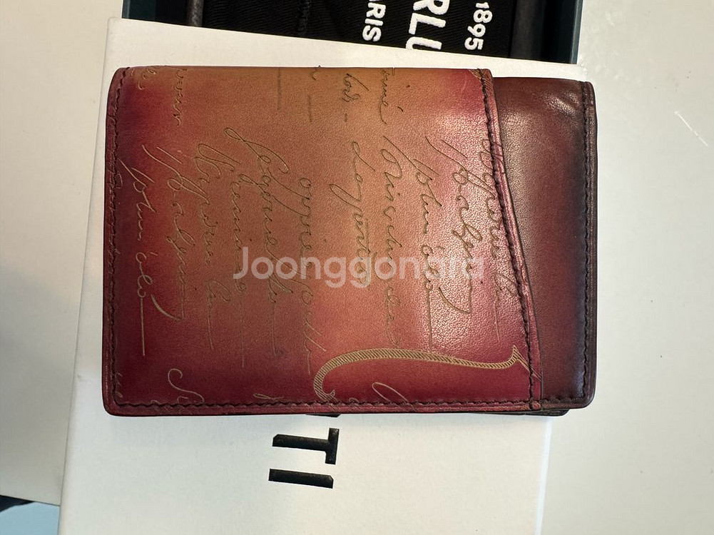 벨루티 카드지갑 신형 지폐슬롯있슴--0