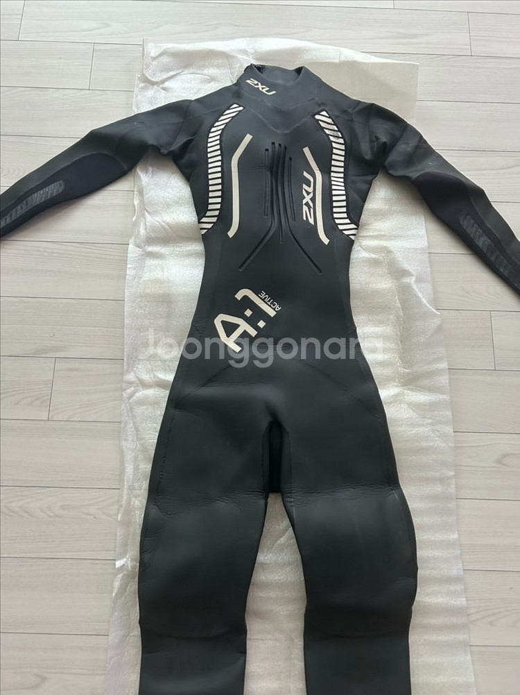 2XU 수영여자슈트--1