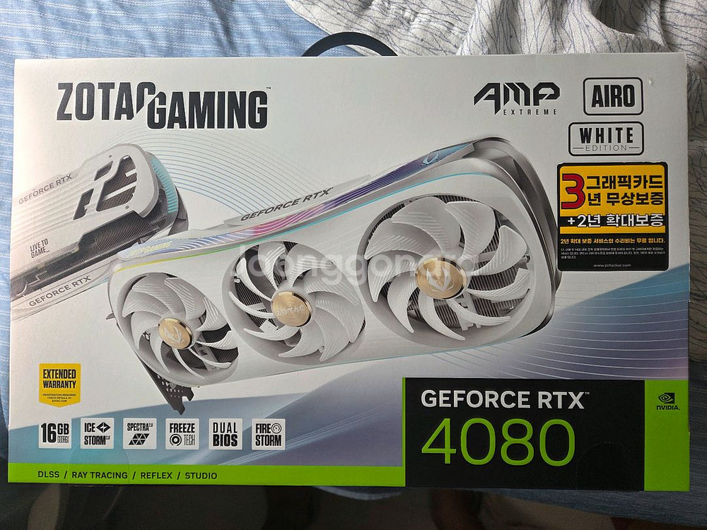 ZOTAC RTX 4080 AMP EXTREME 화이트--0
