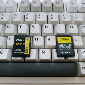 소니 터프M v60 256 , 렉사 256 판매