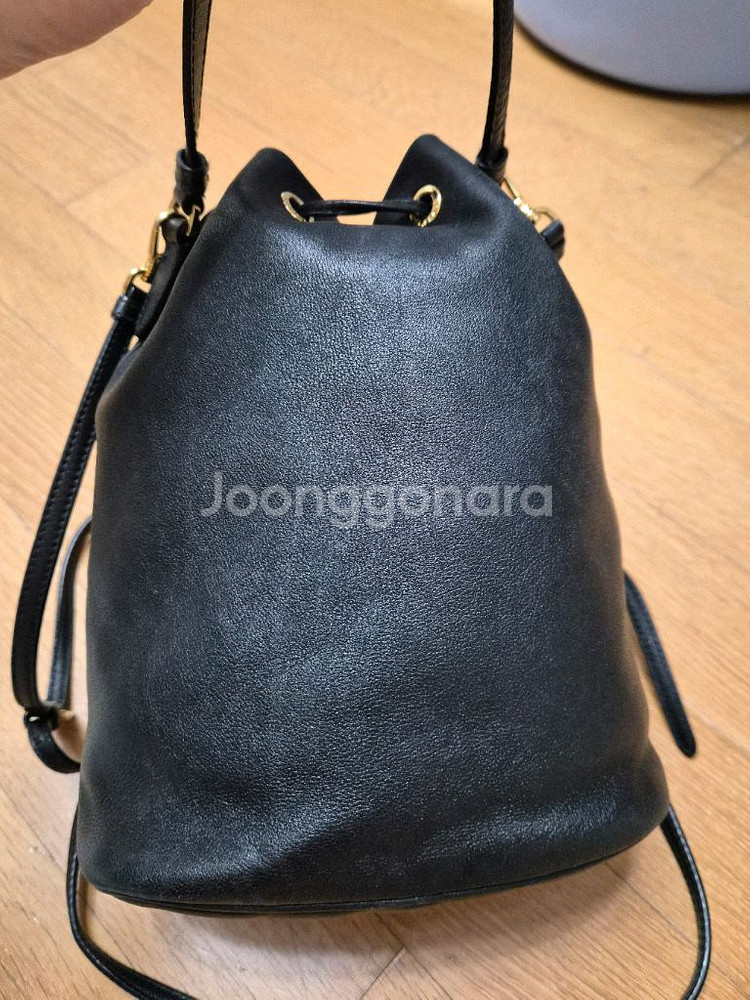 프라다 버킷백--2