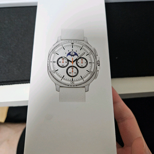 [미개봉 블루투스] 갤럭시워치 8 클래식 46mm 화이