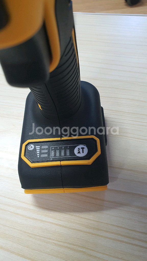 20V 충전 임팩 드라이버 디월트 배터리 호완제품--3