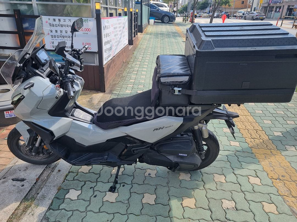 혼다 어드방 ADV350 그레이 24년식 팝니다--1
