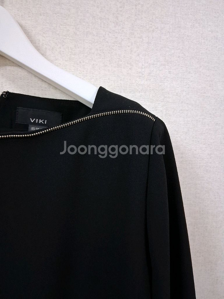 VIKI 블랙 원피스 55사이즈--1