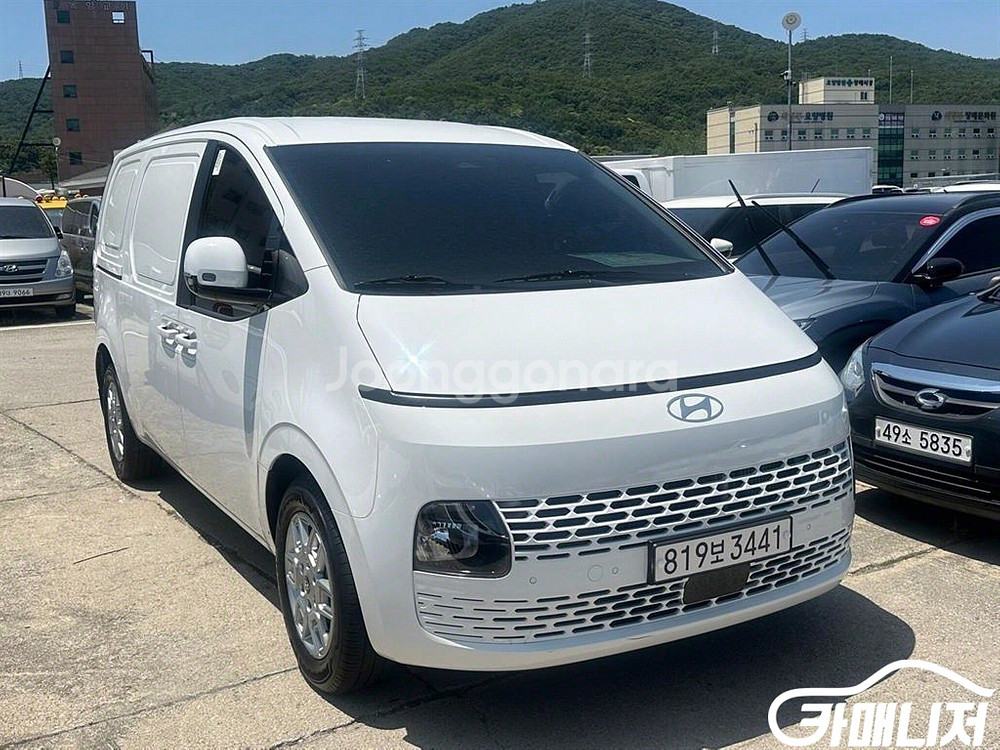 [현대]스타리아 하이브리드 HEV 1.6 카고 3인승--2