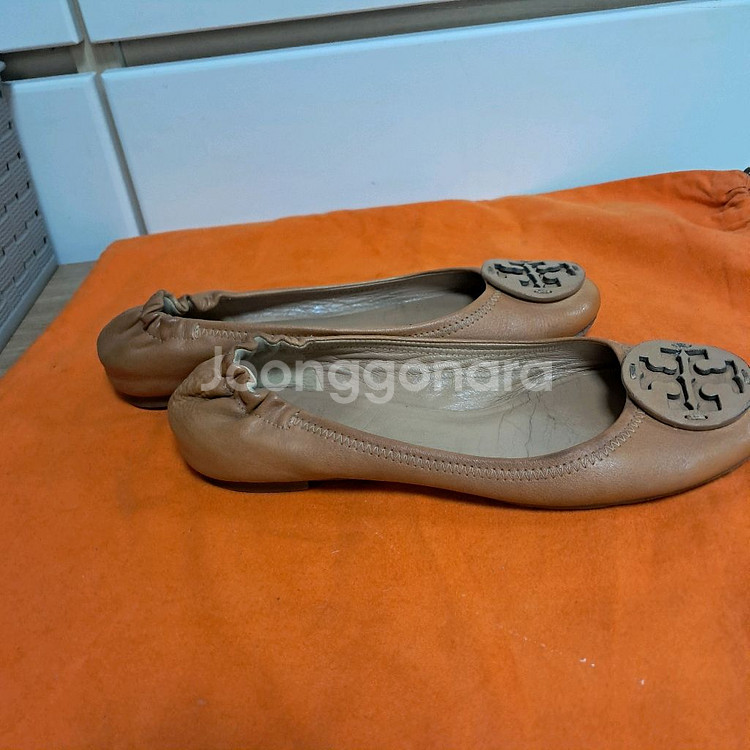 토리버치 발레리나 플랫 8.5(약255mm)--1